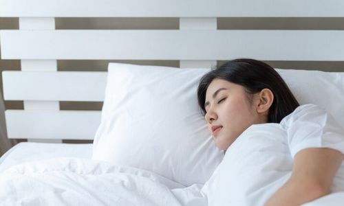 Intip Manfaat Tidur Siang bagi Kesehatan Tubuh