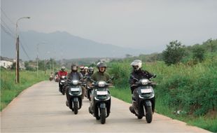 Ngabuburide Seru Berkonsep Fashion Urban City Rolling Naik Honda Stylo 160