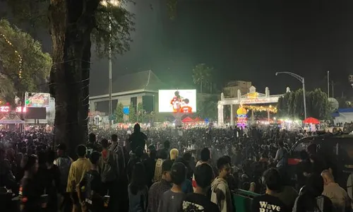 Kawasan Jensud jadi Lautan Manusia Nobar Timnas, Gemuruh oleh Gol Egy Maulana