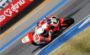 Pembalap AHRT Raih Podium Ketiga Race 1 Seri Perdana Kelas SS600