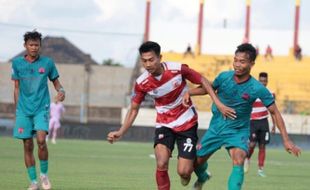 Cetak Dua Gol Bunuh Diri, Persita Kalah 2-3 dari Madura United