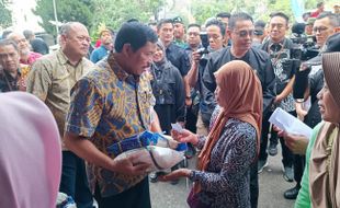 Dinas Pertanian dan Perkebunan Jateng Gelar Pasar Murah Ramadan Berkah 2024