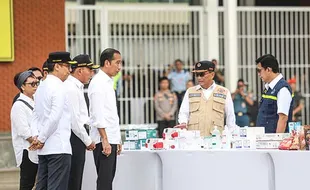 Presiden Jokowi Lepas Pengiriman Bantuan Kemanusiaan ke Palestina dan Sudan