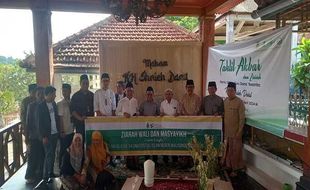 Dies Natalis ke-54, UIN Walisongo Semarang Ziarah ke Makam Kiai Sholeh Darat