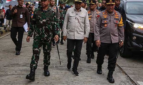 Kapolri Cek Kesiapan Pengamanan Arus Mudik Lebaran 2024 di GT Kalikangkung