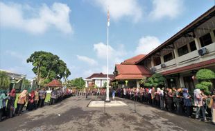 Salam-salaman antar-ASN, Tradisi yang Terus Lestari di Pemkab Sragen Sejak Dulu