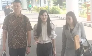 Datangi Kejagung, Sandra Dewi Diperiksa Jadi Saksi Dugaan Korupsi Jerat Suami