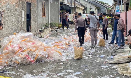 Kronologi Balon Udara Isi Petasan Jatuh, Rusak 5 Rumah dan 1 Mobil di Magelang