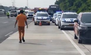 Kronologi Kecelakaan di Tol Jakarta-Cikampek, Pelat Nomor Kendaraan Terlibat