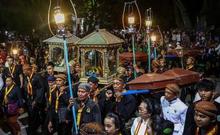 Kirab Malam Selikuran Keraton Solo, Tradisi Menyambut Malam Lailatul Qadar