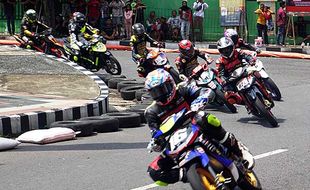 53 Tim Balap Bersaing di Kejuaraan Casytha Manahadap Roadrace Seri 1 Wonogiri