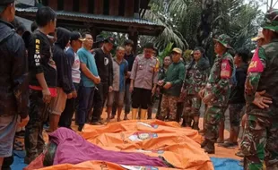 18 Orang Meninggal dalam Bencana Tanah Longsor di Tana Toraja