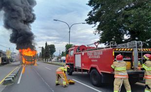 Polisi Ungkap Penyebab Bus Haryanto Terbakar di Ring Road Sleman