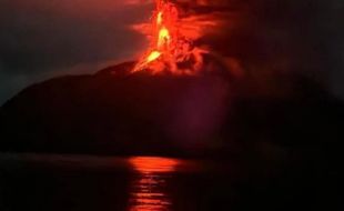 Gunung Ruang di Sulut Erupsi Pagi Tadi, Gemuruh dan Getaran Masih Terasa