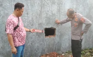 Bobol Tembok Toko, 2 Pencuri di Plupuh Sragen Dibekuk Polisi dalam Waktu 6 Jam