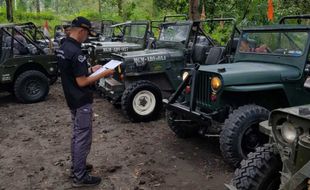 Jelang Libur Lebaran, Puluhan Mobil Jip Wisata di Sleman Dilarang Beroperasi