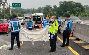 Bus Pahala Kencana Seruduk Truk di Tol Semarang, 2 Orang Meninggal