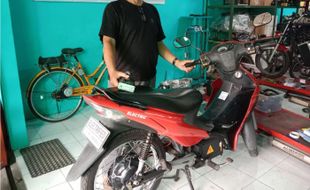 Pemerintah Bahas Kelanjutan Subsidi Motor Listrik untuk Tahun Depan