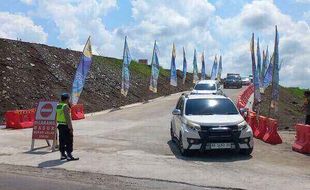 Hari Kedua Lebaran, Exit Tol Fungsional Ngawen Klaten Sudah Ramai Sejak Pagi