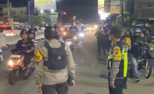 Kapolres Karanganyar Pimpin Patroli di Malam Takbiran