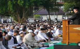 Pemkab Karanganyar Gelar Salat Idulfitri dan Open House