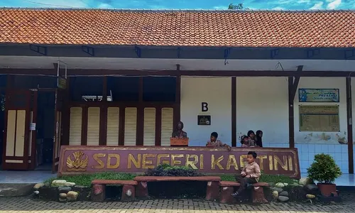 Melihat Sekolah dan Muruah RA Kartini di SD Kartini Semarang