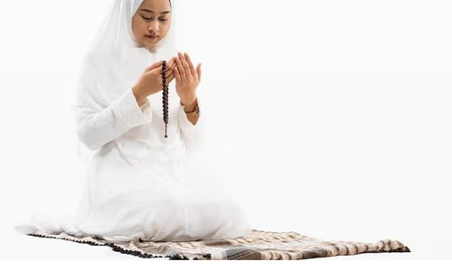 Tata Cara Salat Lailatul Qadar di Bulan Ramadan