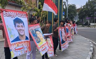 Jelang Laga Lawan Korsel, Siswa SMPN 10 Solo Kirim Dukungan untuk Timnas