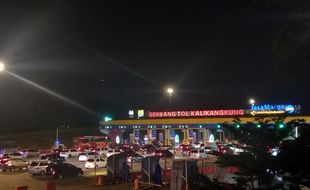 Polda Jateng Normalisasi Lagi One Way Lokal Gerbang Tol Kalikangkung-Bawen