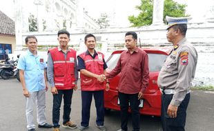 Brio Merah Viral Adang Ambulans di JLS Salatiga, Pengemudi: Masih Belajar Mobil