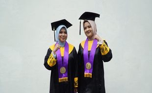 Rintis Bisnis & Ciptakan Lapangan Kerja, 2 Mahasiswa UKSW Ini Diwisuda