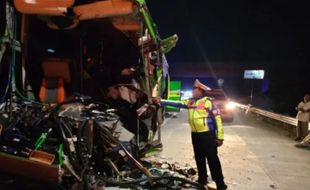 Kronologi Laka Bus di Tol Jombang: Bawa Siswa Studi Tur dari Malang ke Jogja