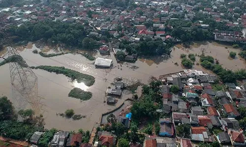 Tak Kunjung Surut, 5 Bulan Banjir Rendam Kampung di Cipayung Depok