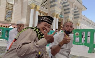 Kisah Calhaj Asal Lamongan Gemetar Lihat Masjid Nabawi