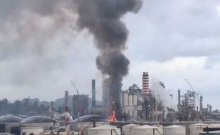 Sabtu Pagi, Kilang Minyak Pertamina Balikpapan Kebakaran