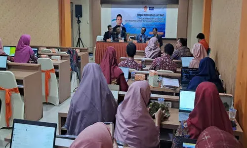 Gandeng Lembaga Riset Internasional, ITS PKU Muh Solo Bahas Publikasi Ilmiah