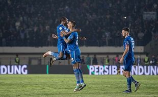 Final Championship Series, Persib Bandung Hajar Madura United 3-0 di Leg 1