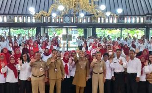 Puluhan Pegawai Honorer K2 Klaten yang Lolos Tes CPNS 2013 Terima SK PPPK