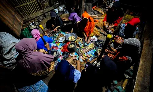 Pemerintah Didesak Segera Sahkan UU Masyarakat Hukum Adat