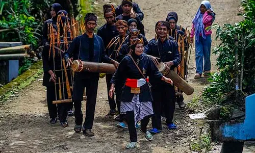 Tradisi Seren Taun Kasepuhan Pasir Eurih di Lebak, Bentuk Syukur Panen Melimpah