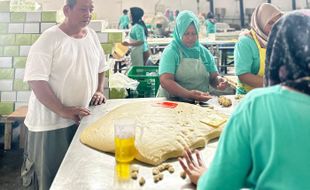 Usaha Bakpia Penerima KUR BRI Ini Jadi Tempat Oleh-oleh Favorit di Yogyakarta