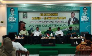 Berniat Maju Jadi Calon Bupati Kudus, Guru SMK Ambil Formulir di PKB