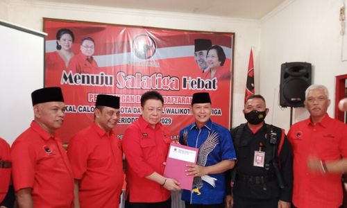 Masih TNI Aktif, Eks-Danlanal Semarang Ambil Formulir Pilwalkot Salatiga PDIP