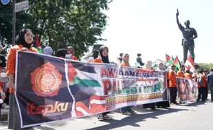 ITS PKU Muhammadiyah Surakarta Dukung Aksi Damai Bela Palestina