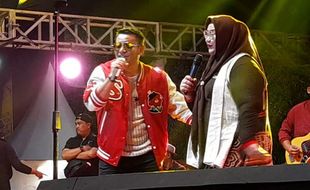 Konser Judika Pukau Ribuan Penonton di Alun-Alun Sragen