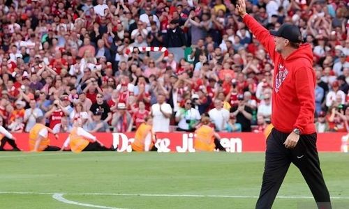 Perpisahan dengan Liverpool Berlangsung Heboh, Klopp: Ini Benar-Benar Gila!