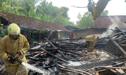 Ditinggal Arisan, Rumah Produksi Tahu di Giritontro Wonogiri Ludes Terbakar