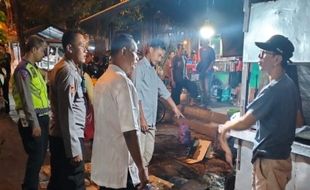 Tarik Gas Motor Tabrak Kompor Pedagang, Balita di Jogja Tersiram Minyak Panas