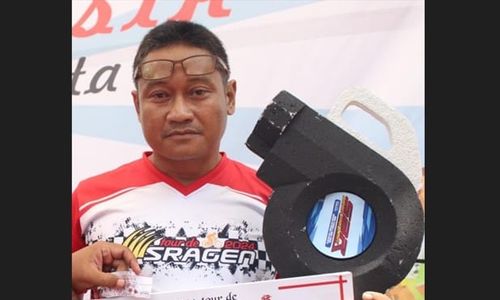 Ikuti Tour de Sragen, Goweser Asal Plumbungan Dapat Hadiah Sepeda Motor