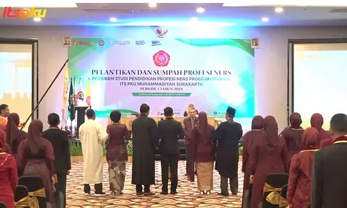 ITS PKU Muhammadiyah Solo Lantik dan Ambil Sumpah 165 Ners, Ini Pesan Rektor